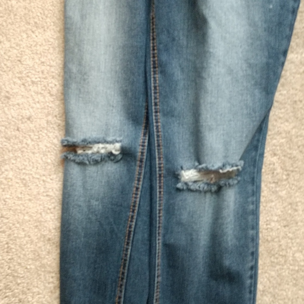 Overalls - Picture 3 of 4